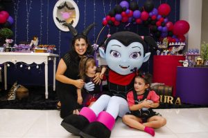 vampirina (3)